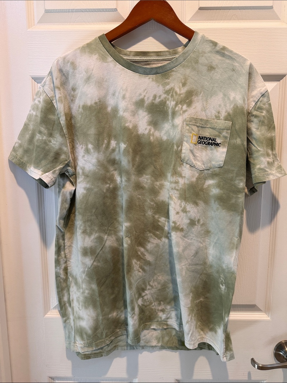 National Geographic Sage Green and White Tie-Dye Pocket Tee